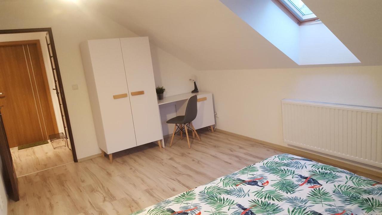 Apartamenty - Pod Wierzbami Dwikozy Екстериор снимка