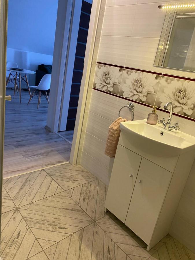 Apartamenty - Pod Wierzbami Dwikozy Екстериор снимка